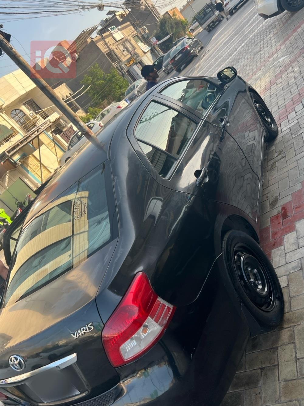 تۆیۆتا یارس